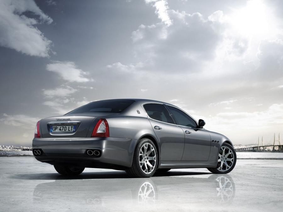  Maserati Quattroporte 2008 года  (фото 190 из 197)